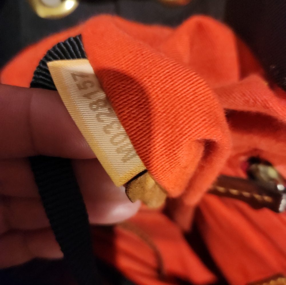 Vintage Dooney & BOURKE Black Tote Bag with Brown Leather Straps - Picture 5 of 13